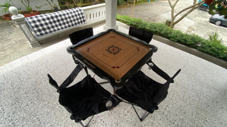 carrom