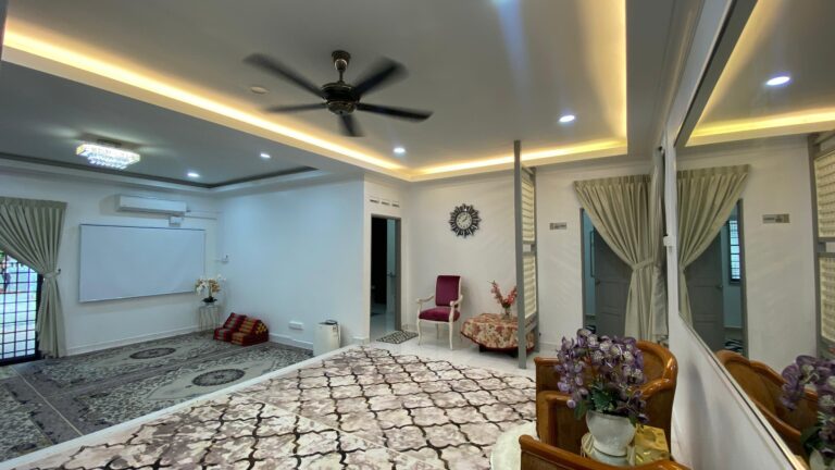 Tempat lepak rooma raha